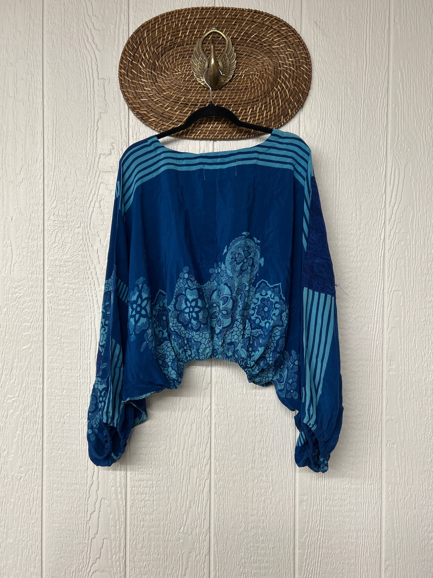 Crepe Sari Luna Crop Top 0126 238