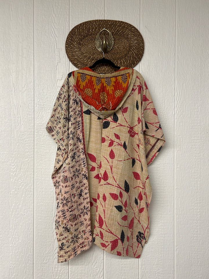 Peace and Love Poncho 0425 014