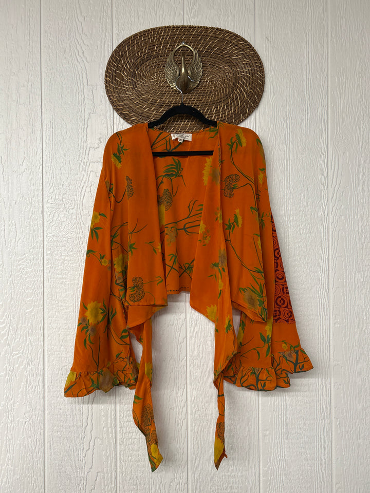 Zeppelin Crop Shrug 0425 162