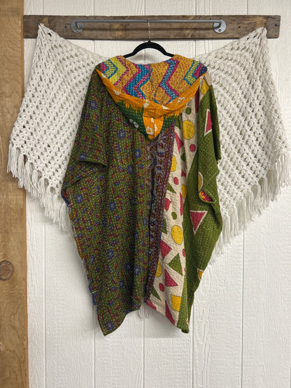 Peace and Love Poncho 0425 181