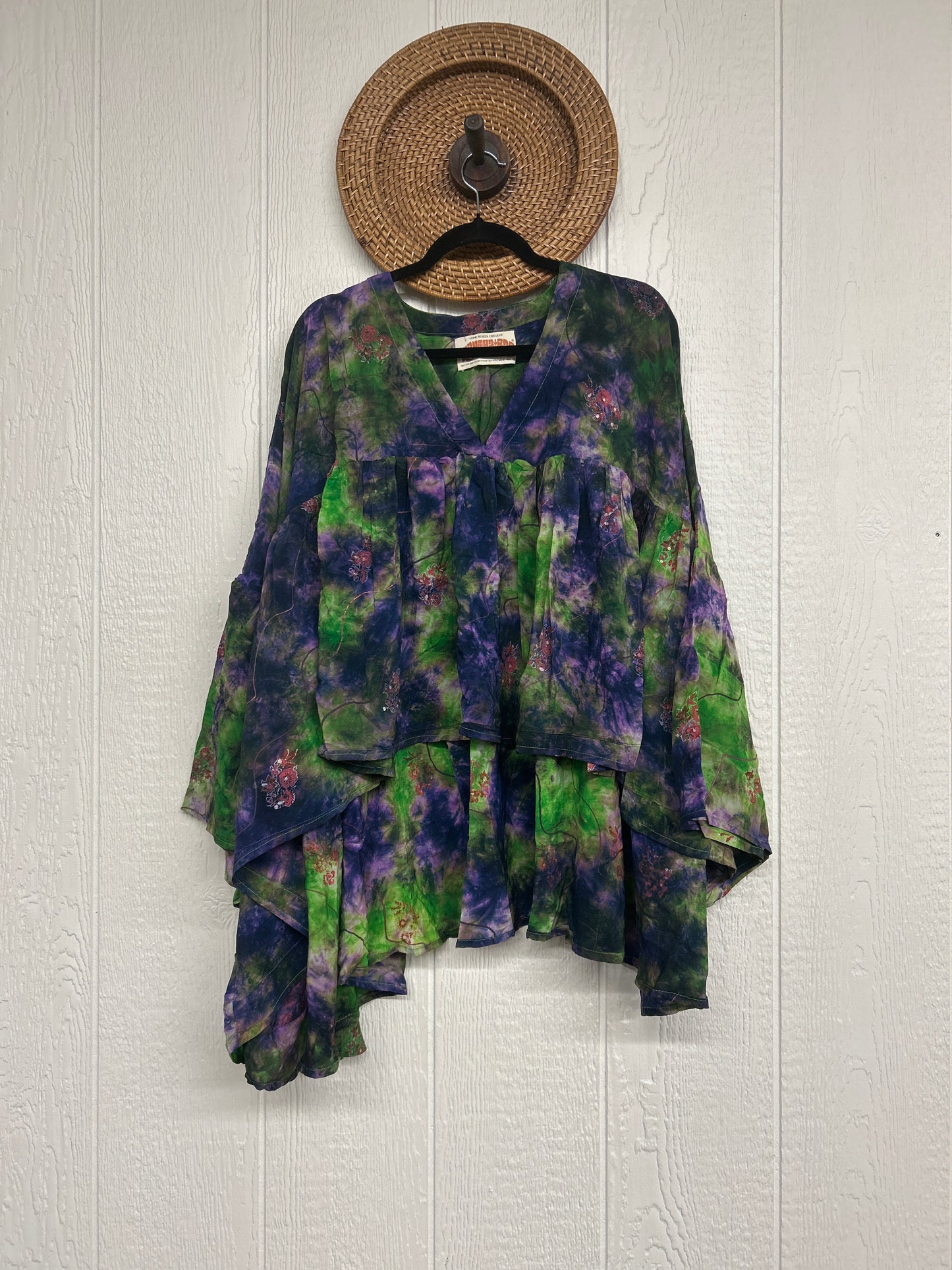 Crepe Sari Bell Sleeve Gold Dust Crop 0826 009