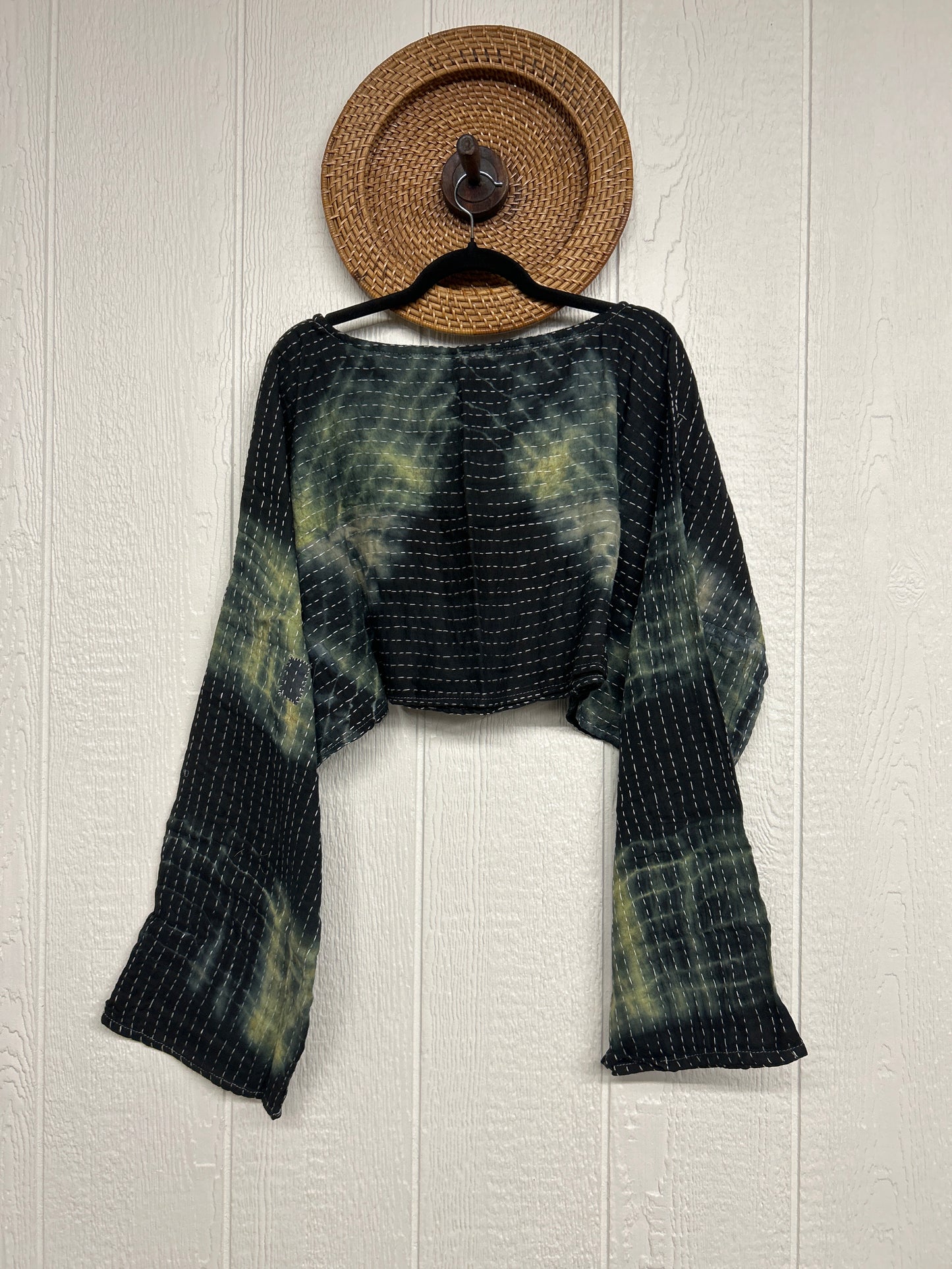 RETAIL Pareo Kantha Abundance Crop Top 0526 020