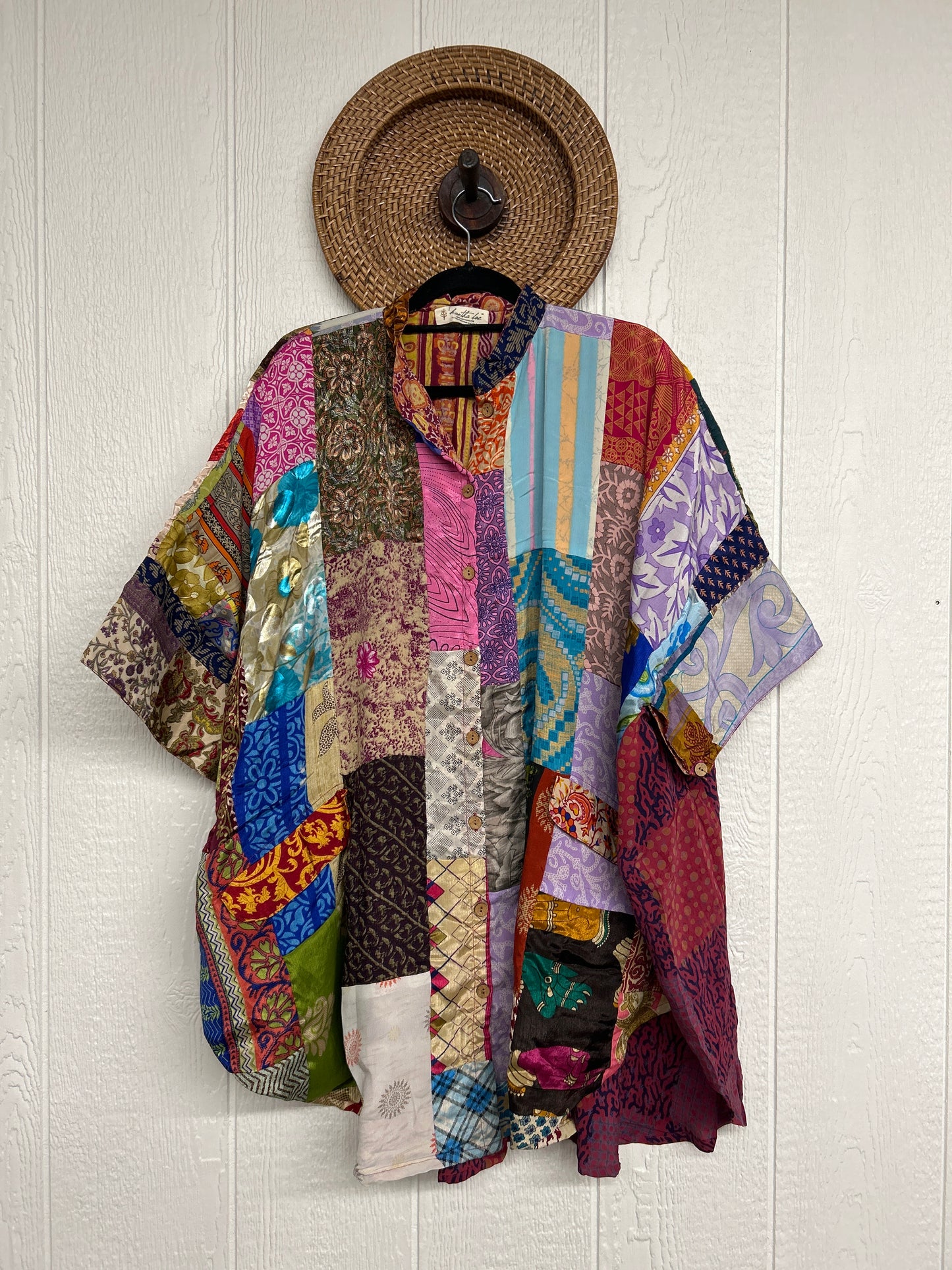 Goddess Free To Be Button-Down 0925 219