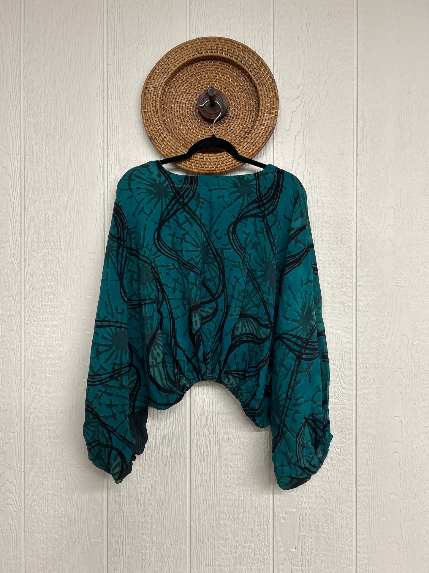 Crepe Sari Luna Crop Top 0126 030