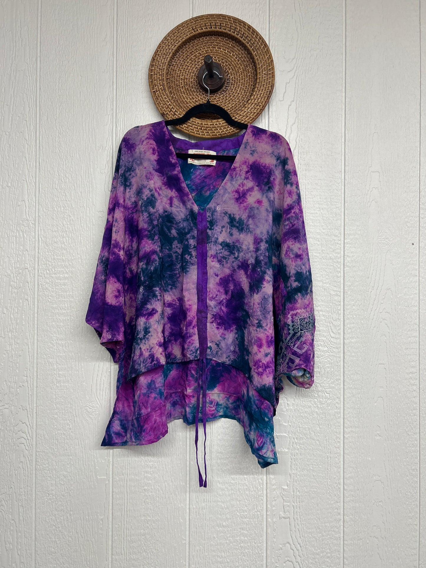 Crepe Sari Hi Lo Butterfly Top 0726 109