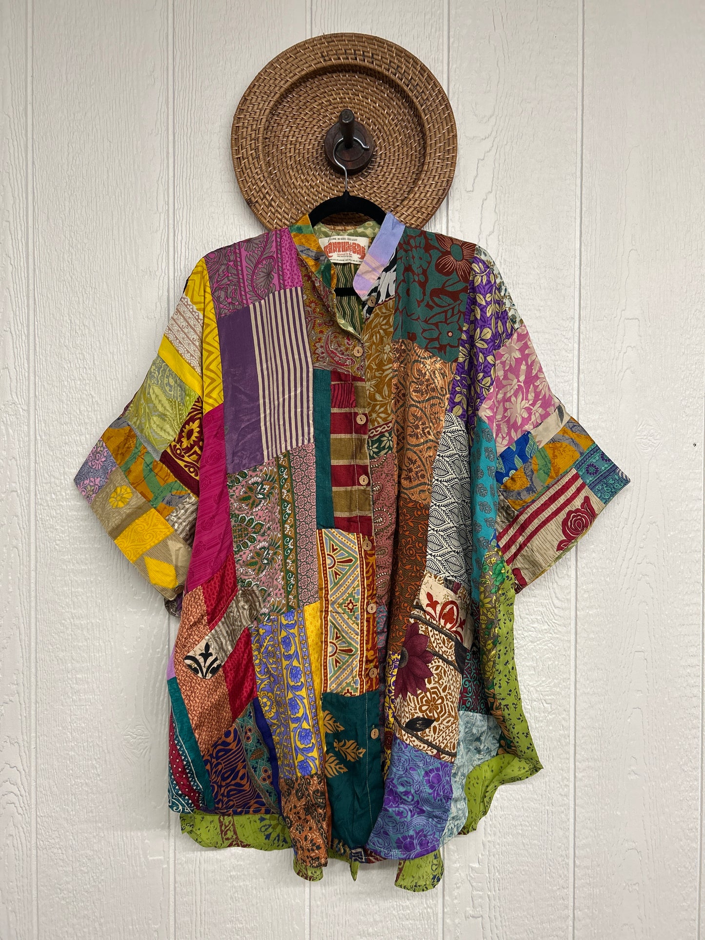 Goddess Free To Be Button-Down 0925 255