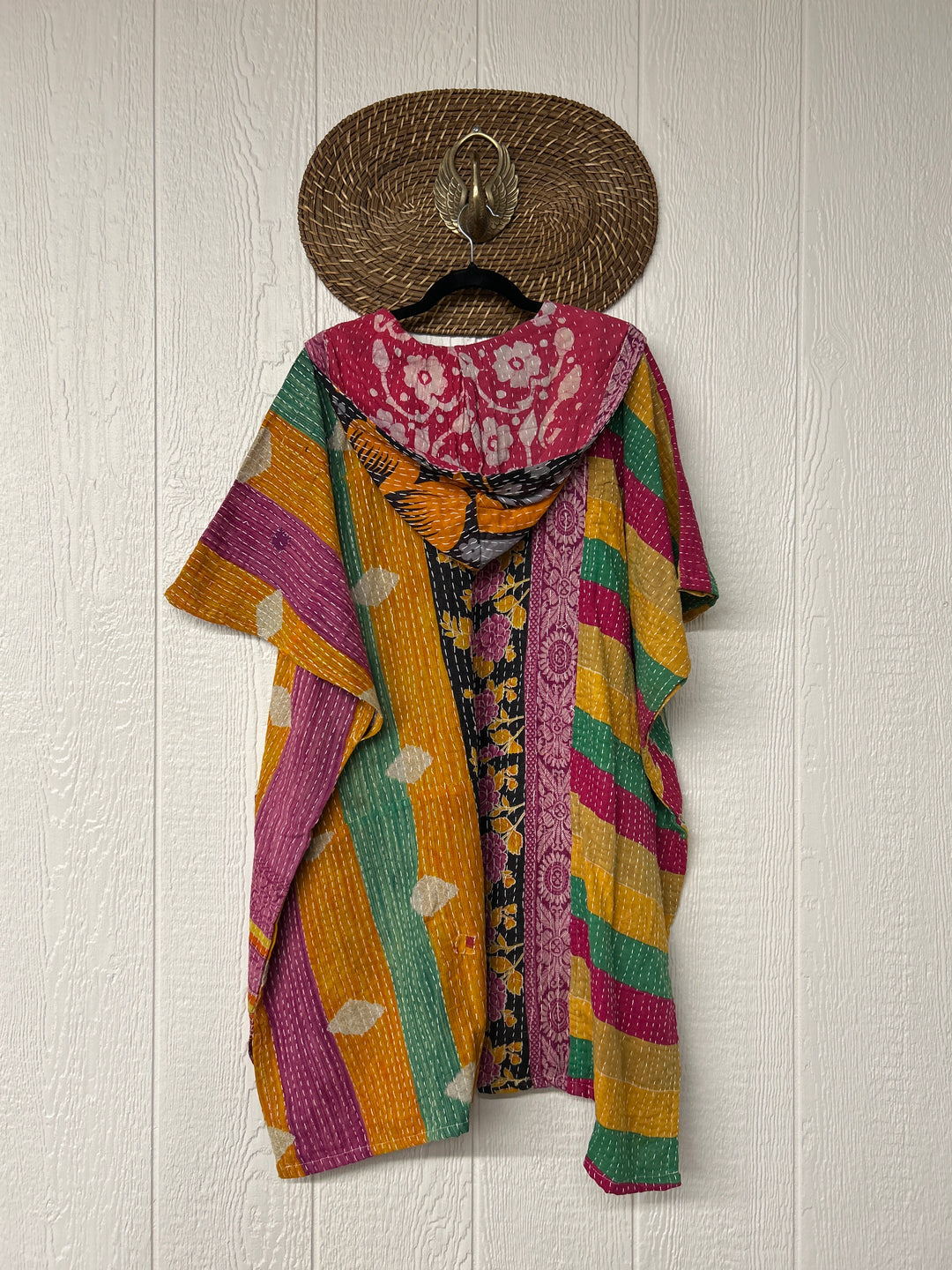 Peace and Love Poncho 0425 012