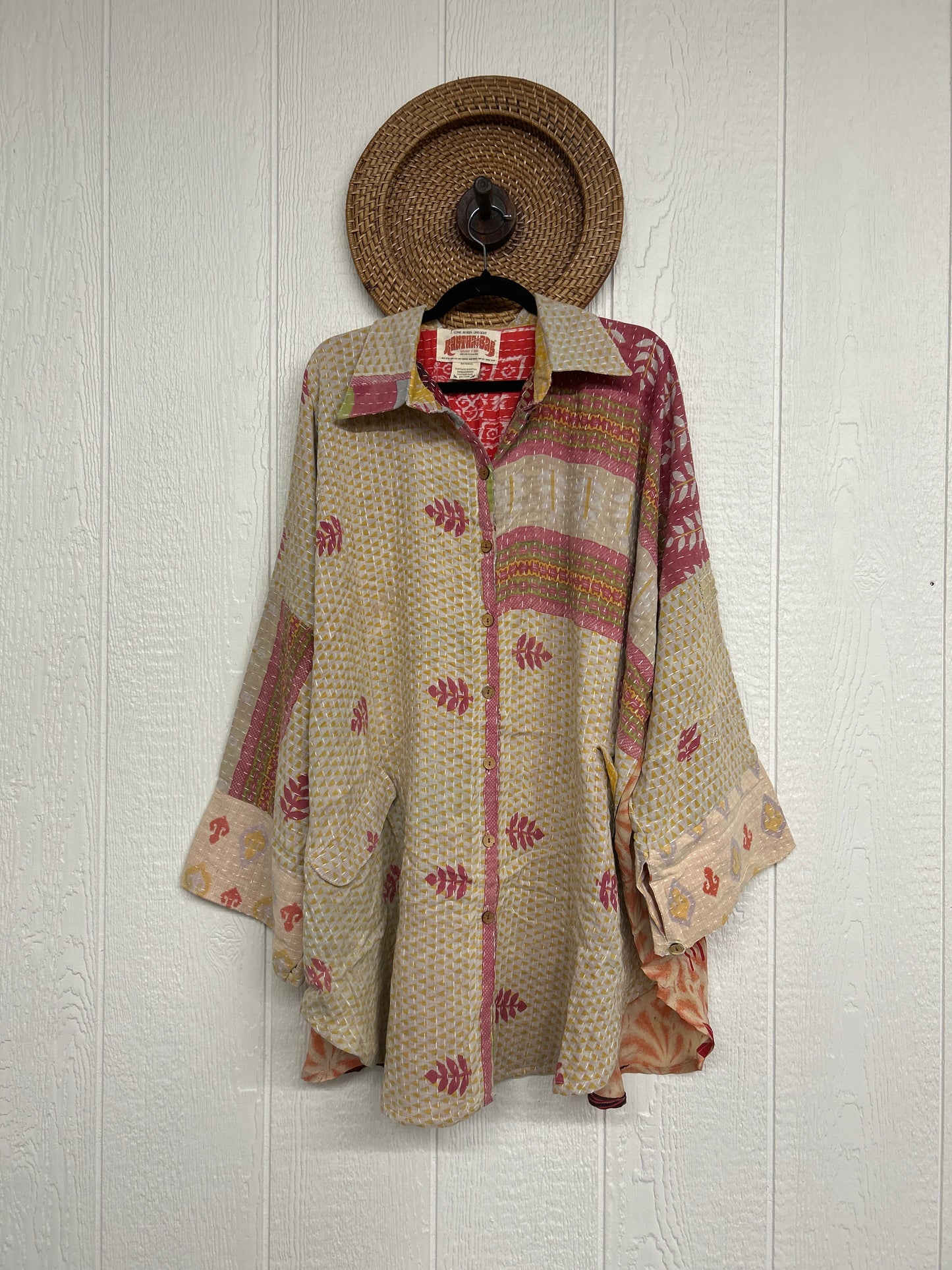 Free To Be Longsleeve 1025 096