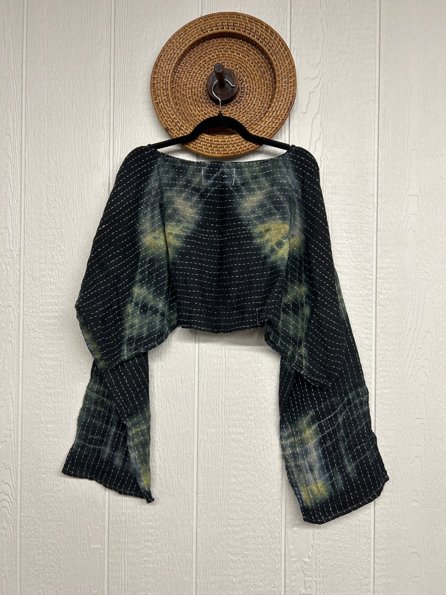 RETAIL Pareo Kantha Abundance Crop Top 0526 020