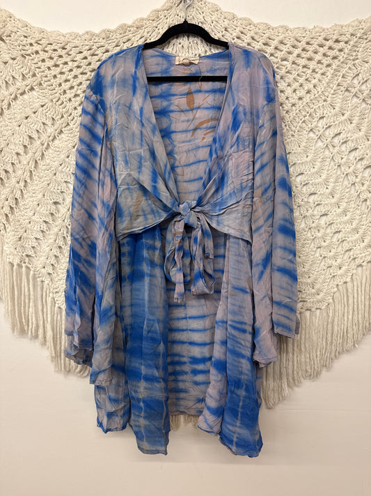 Crepe Sari Shortie Spellbound Kimono L0926 001