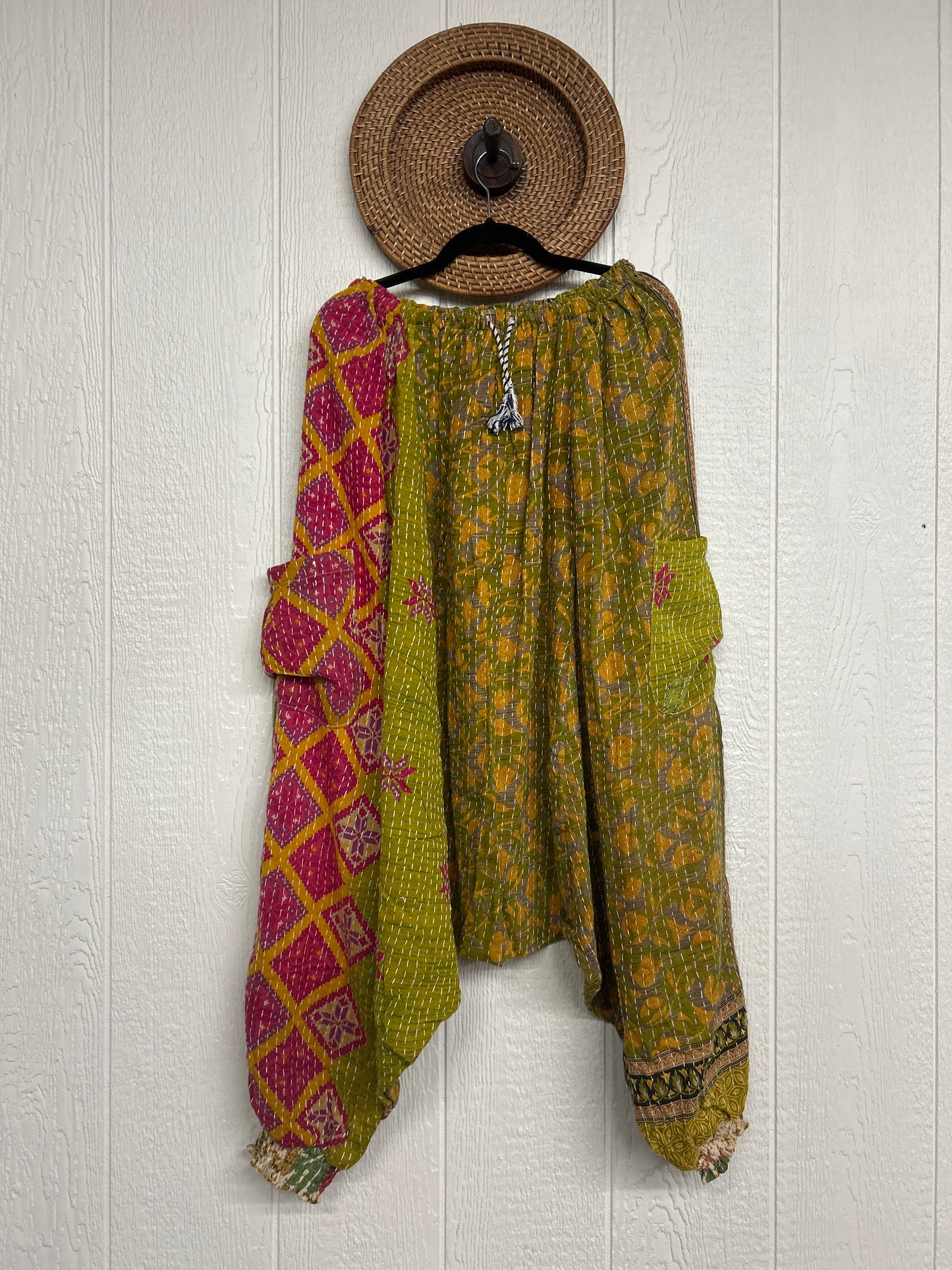 Pareo Kantha Be Still Harems 0226 026