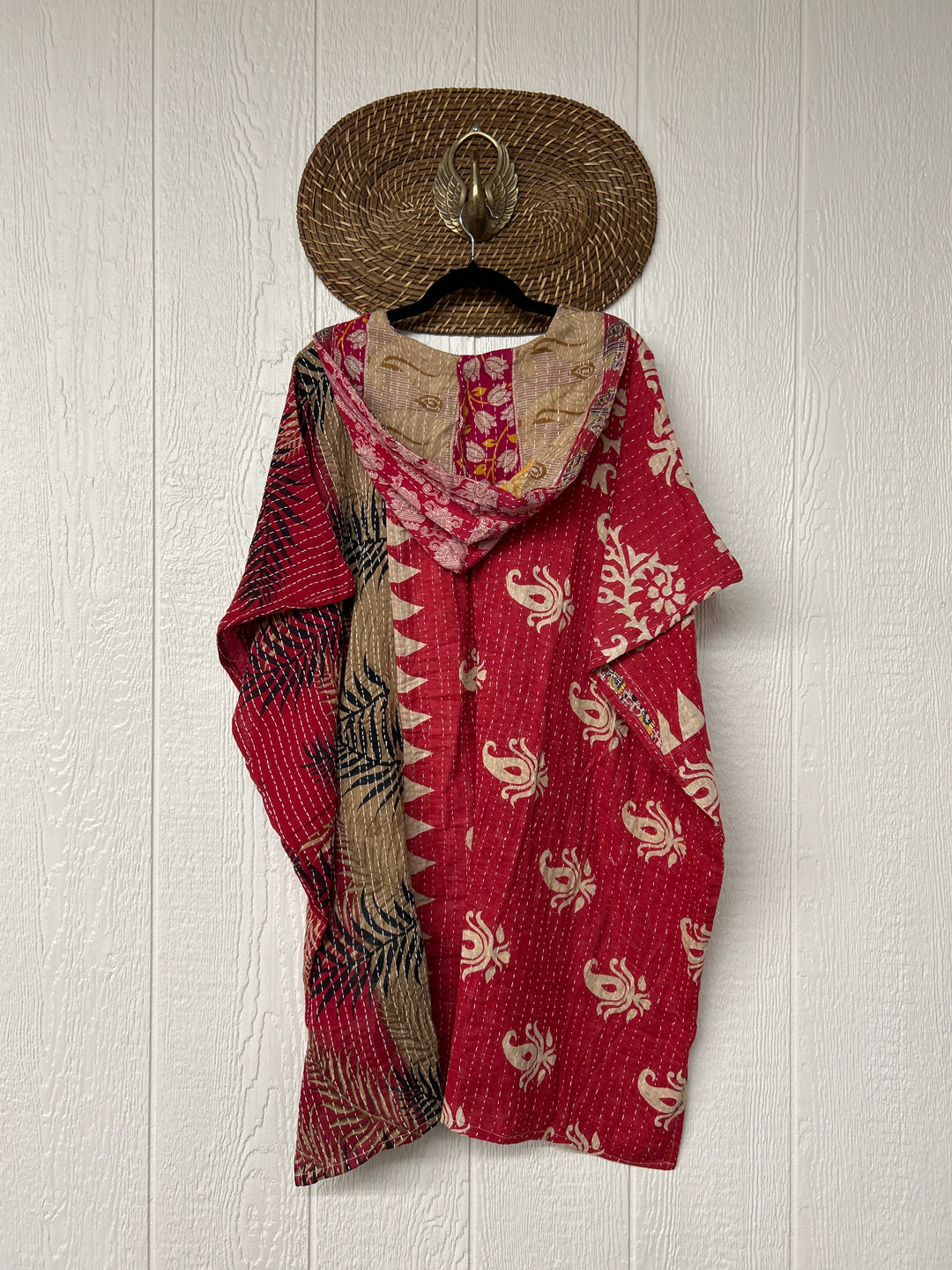 Peace and Love Poncho 0425 061