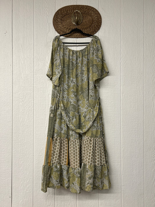 Rasgulla Sari Nova Maxi 0826 183