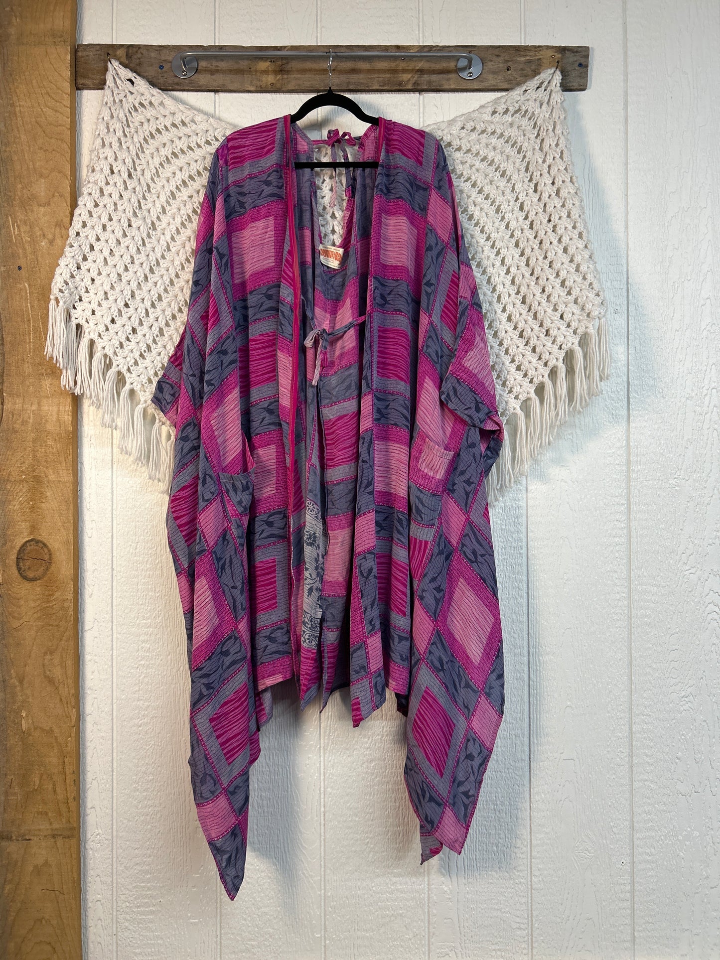 Crepe Sari Orchid Kimono 0626 237