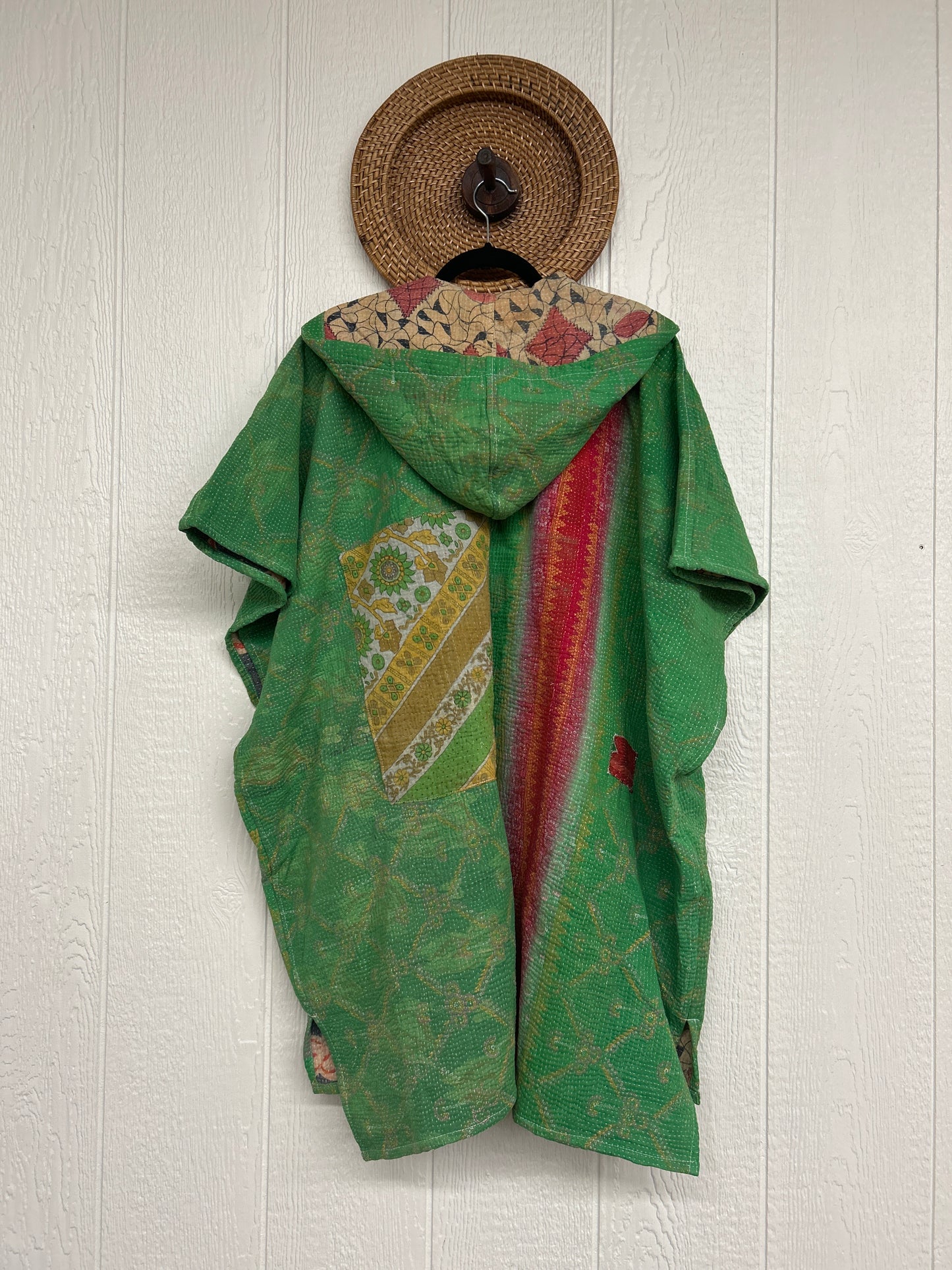 Peace + Love Poncho 0325 096