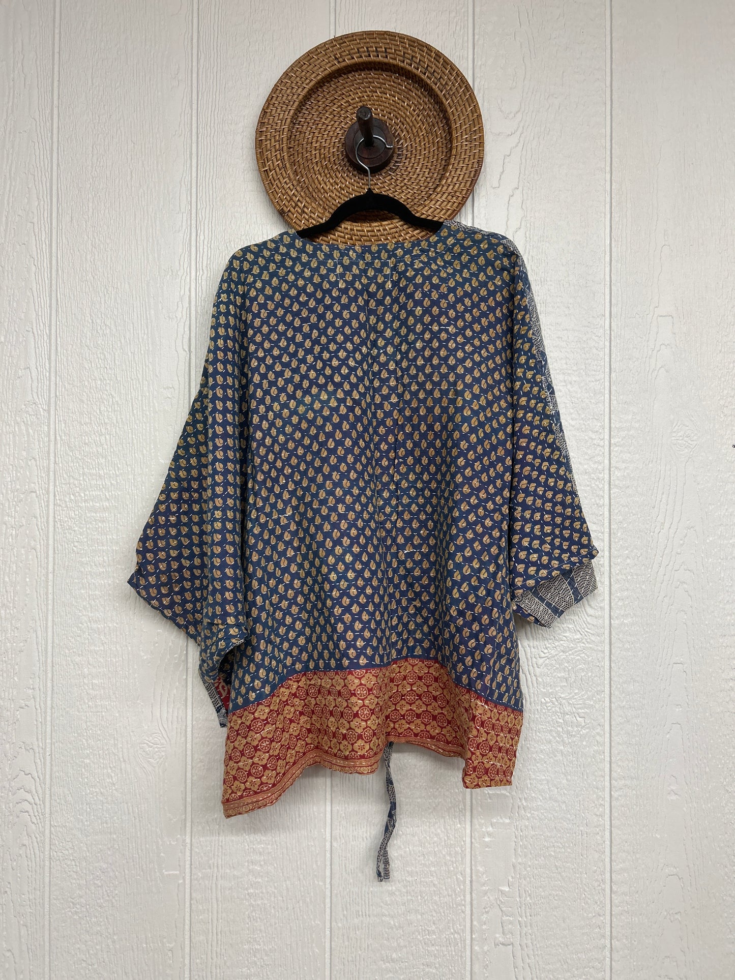 Pareo Kantha Hi-Lo Butterfly Top 0626 245