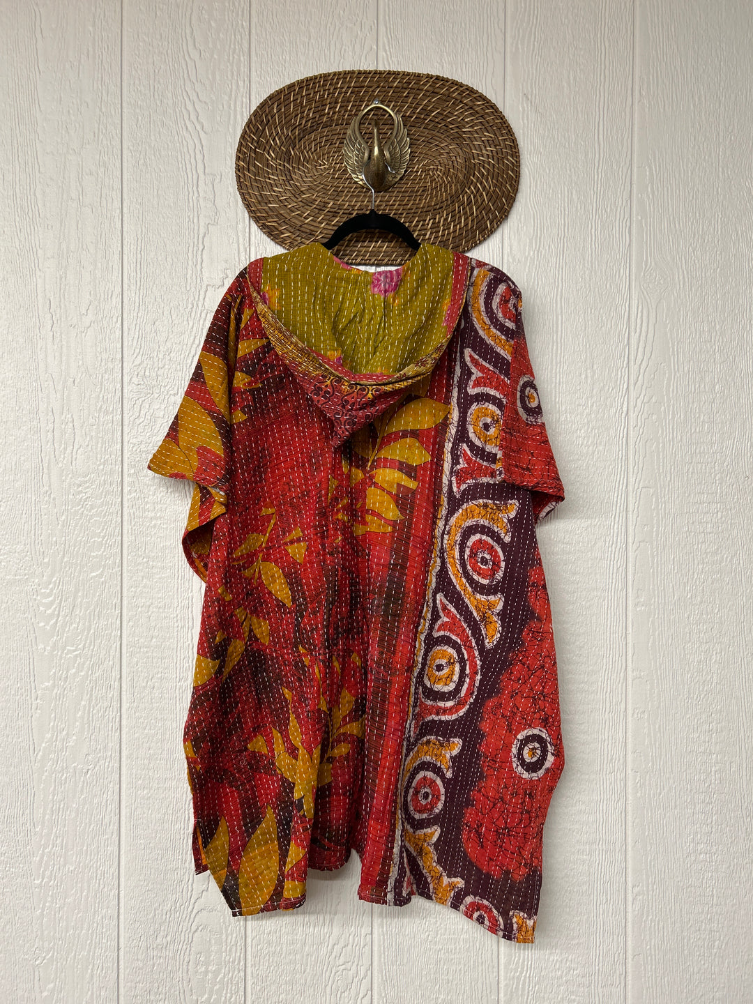 Peace and Love Poncho 0425 118