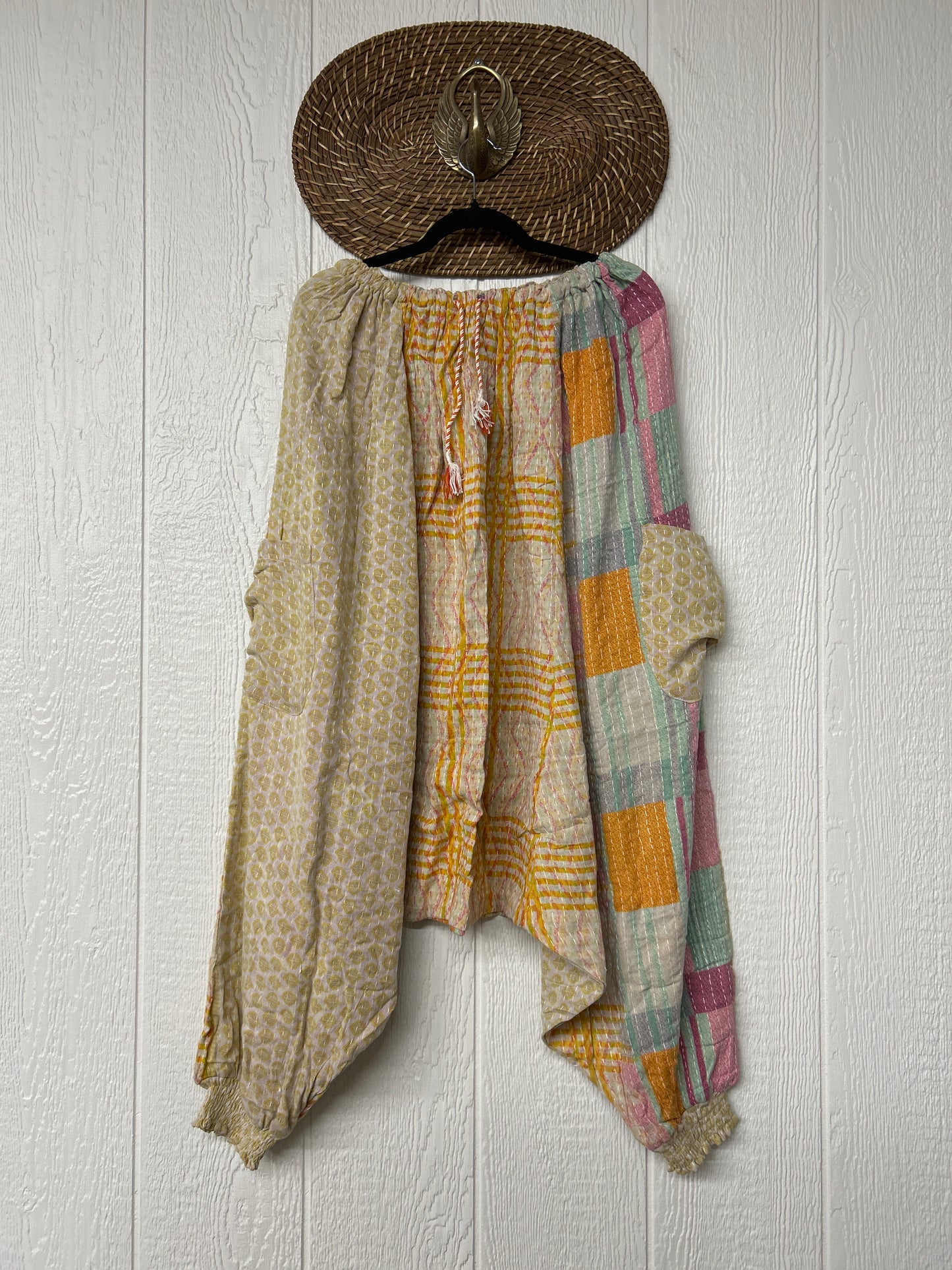 Pareo Kantha Be Still Harems 0226 185