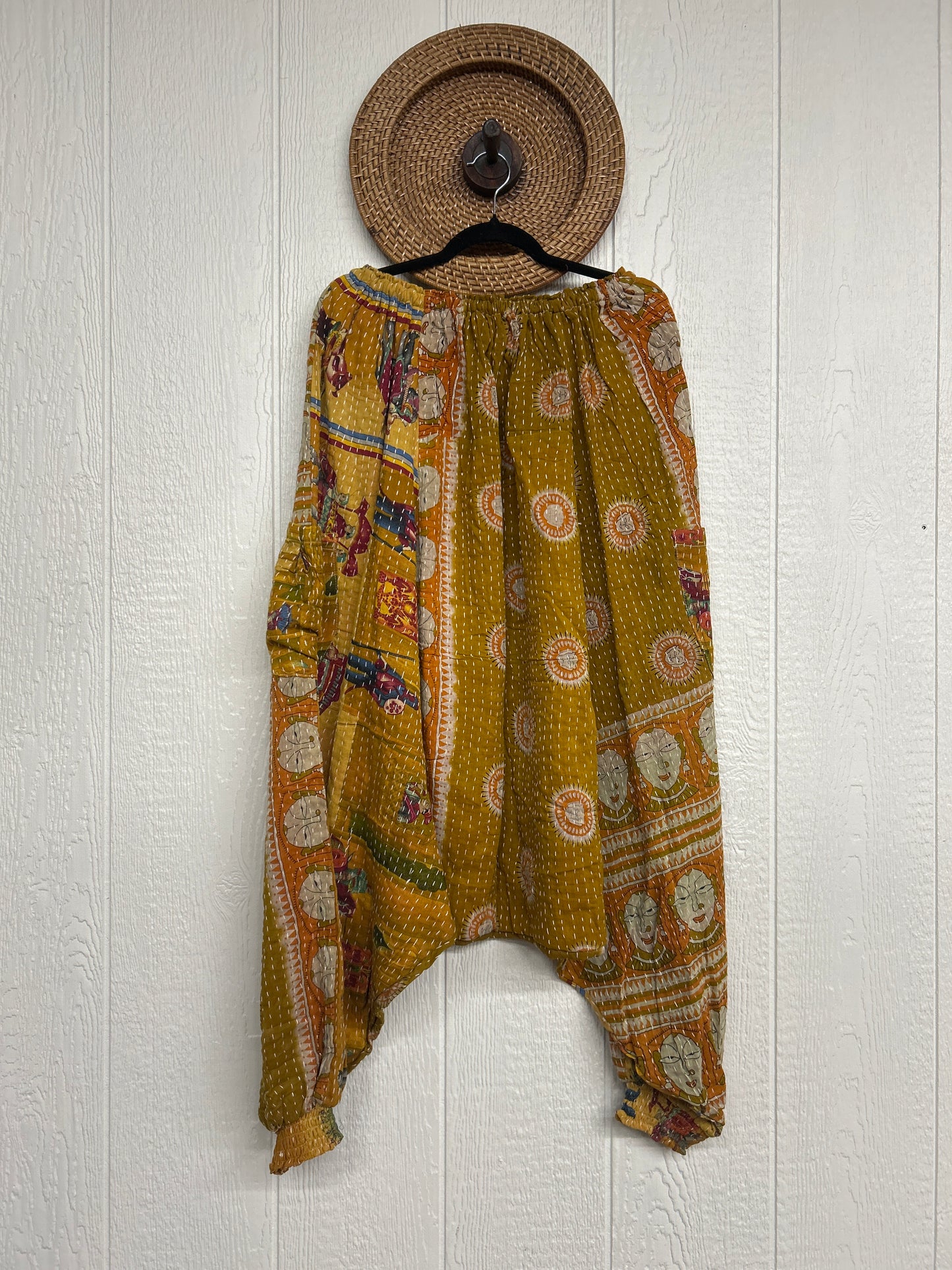 Pareo Kantha Be Still Harems 0226 052