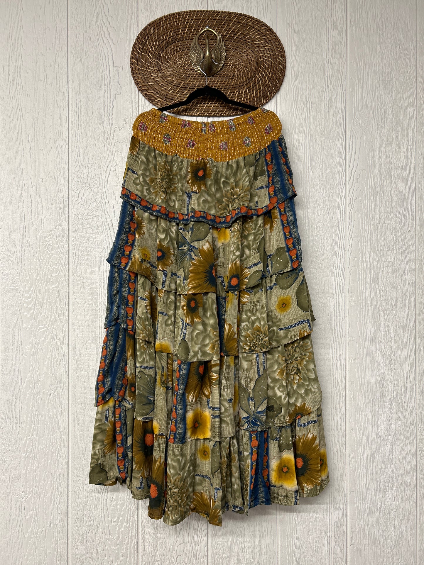 Rasgulla Sari Venus Ruffle Maxi 1125 004