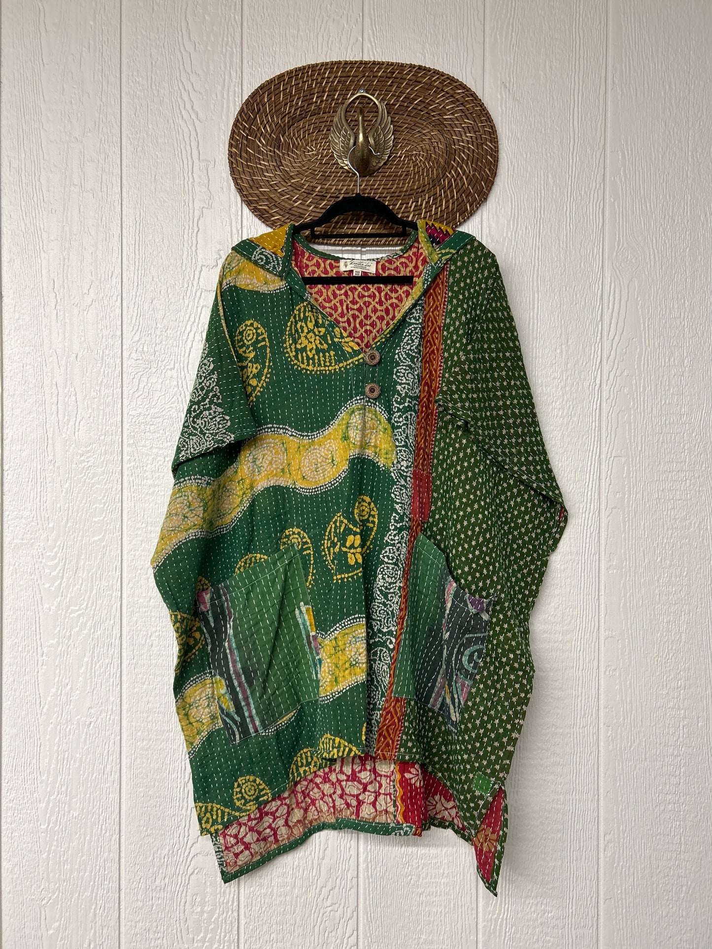 Peace and Love Poncho 0425 158
