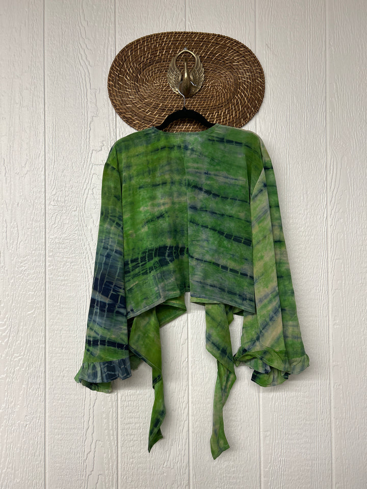 Zeppelin Crop Shrug 0425 133