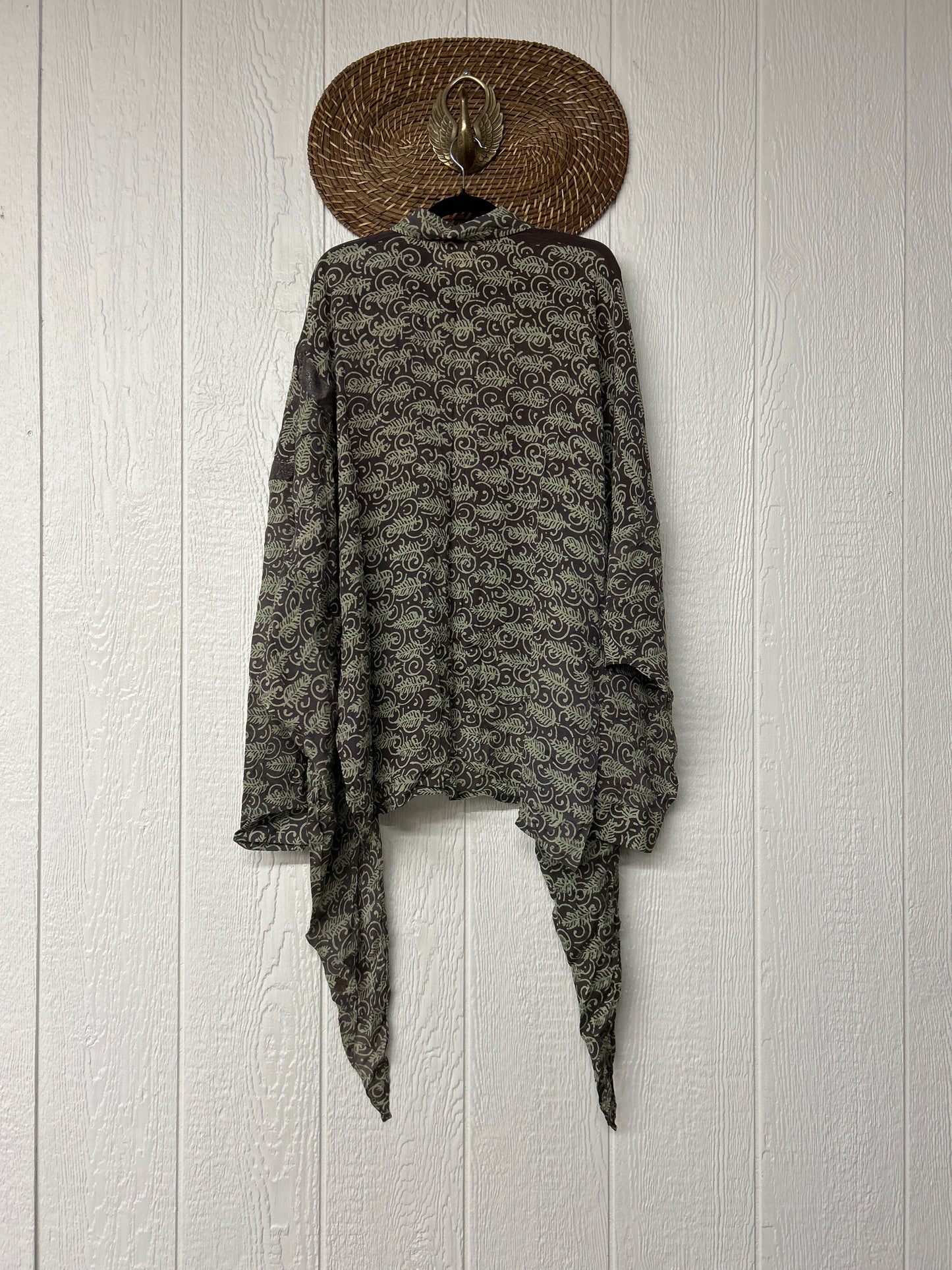 Crepe Sari Nirvana Button Down 1125 015