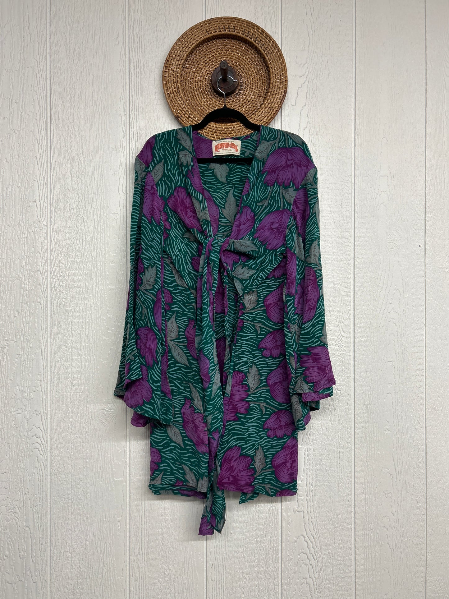 Crepe Sari Shortie Spellbound Kimono 0426 190
