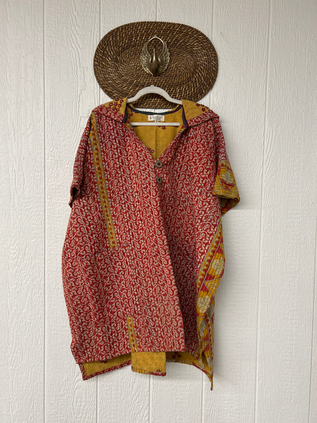 Peace + Love Poncho 0325 025