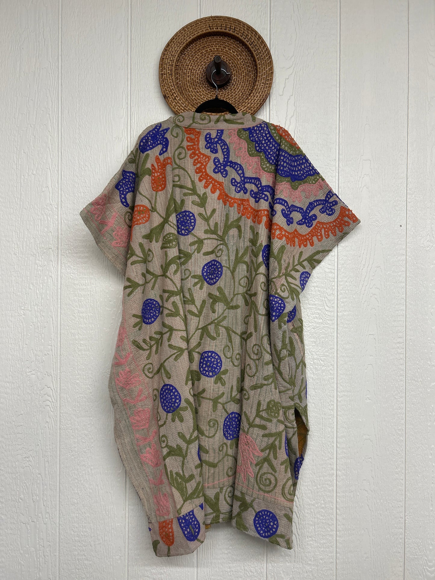 RETAIL Suzani Muu 0925 162