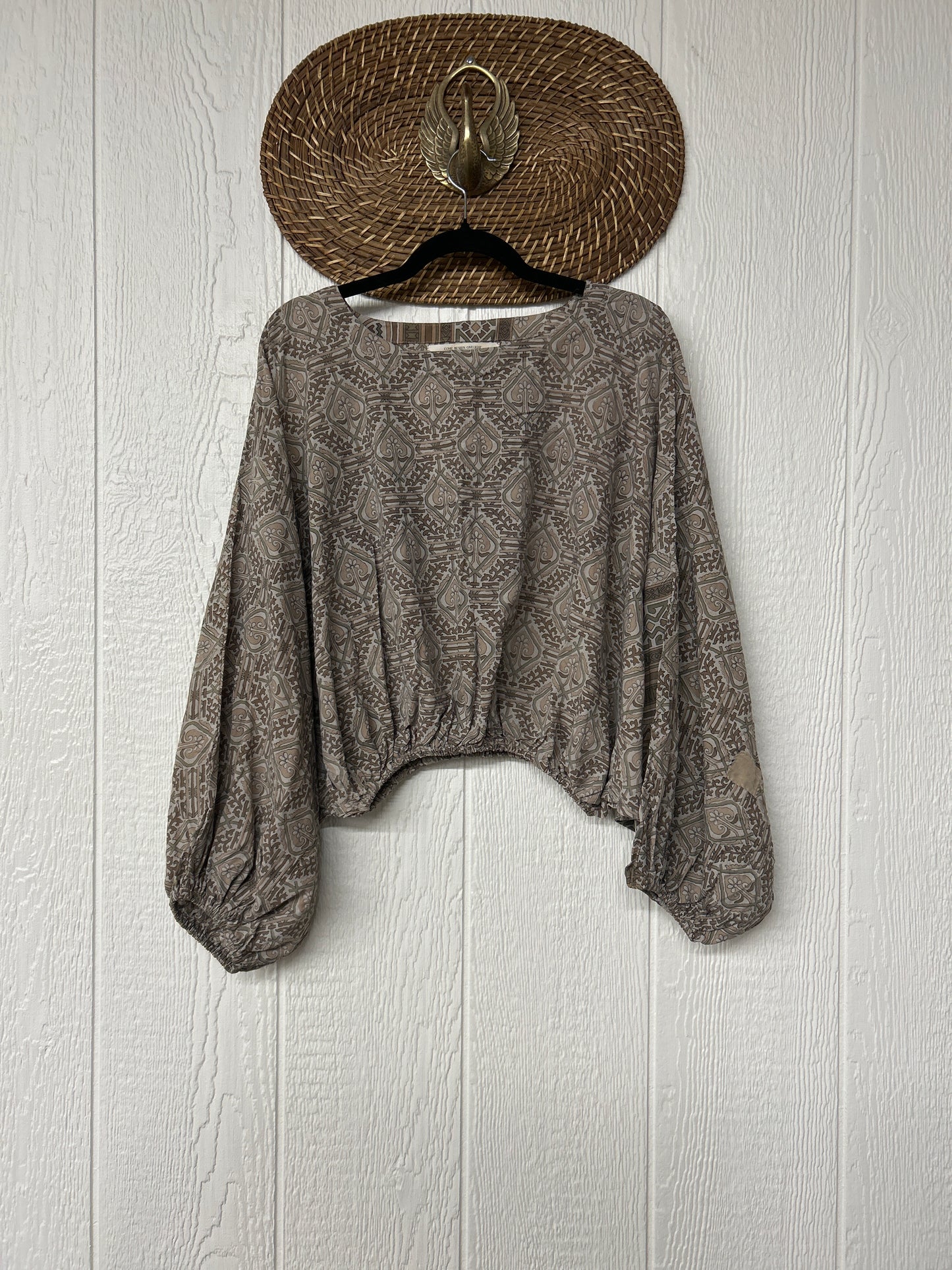 Crepe Sari Luna Crop Top 0126 230