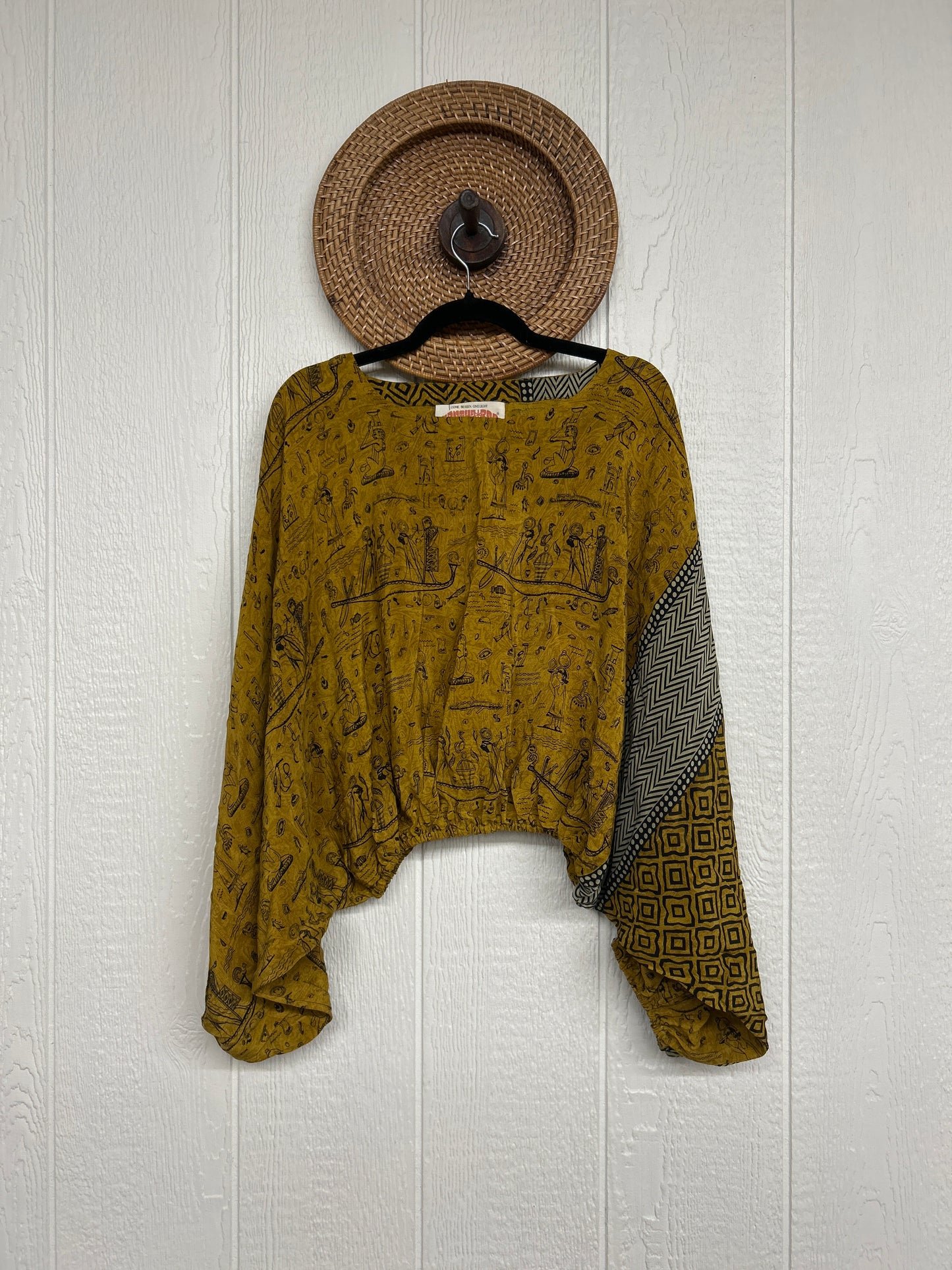 Crepe Sari Luna Crop Top 0126 096