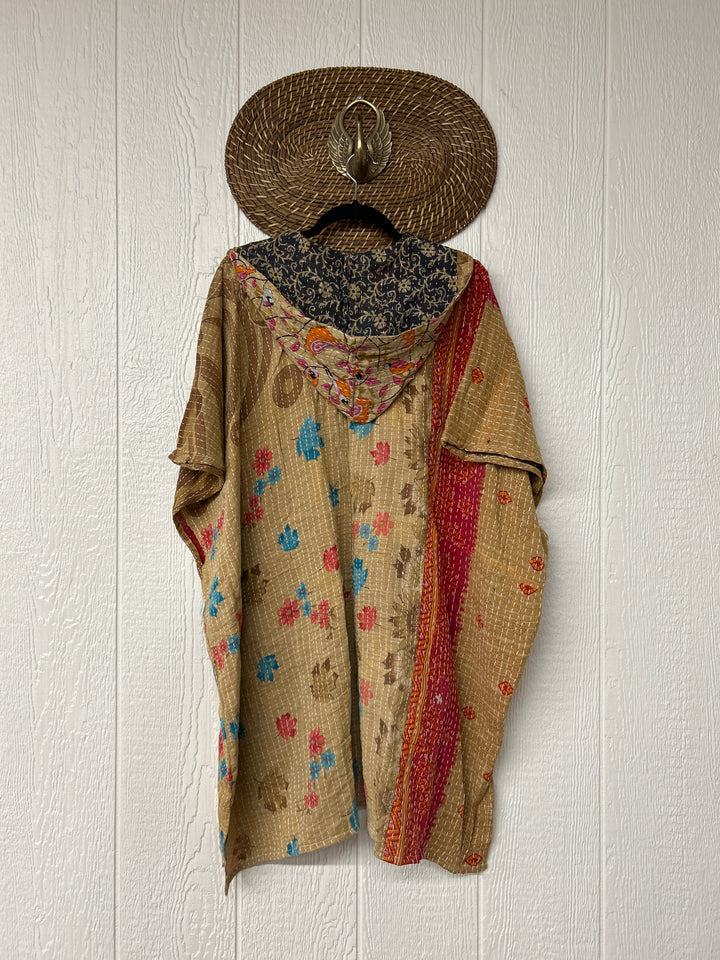 Peace and Love Poncho 0425 119