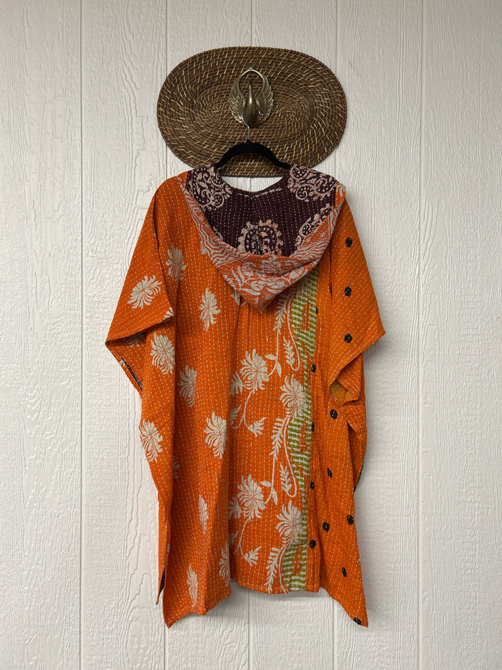 Peace and Love Poncho 0425 122