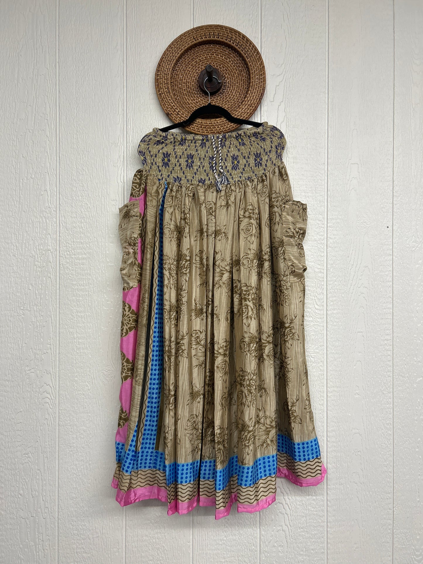Rasgulla Sari Free Bird Convertible Skirt 0226 032