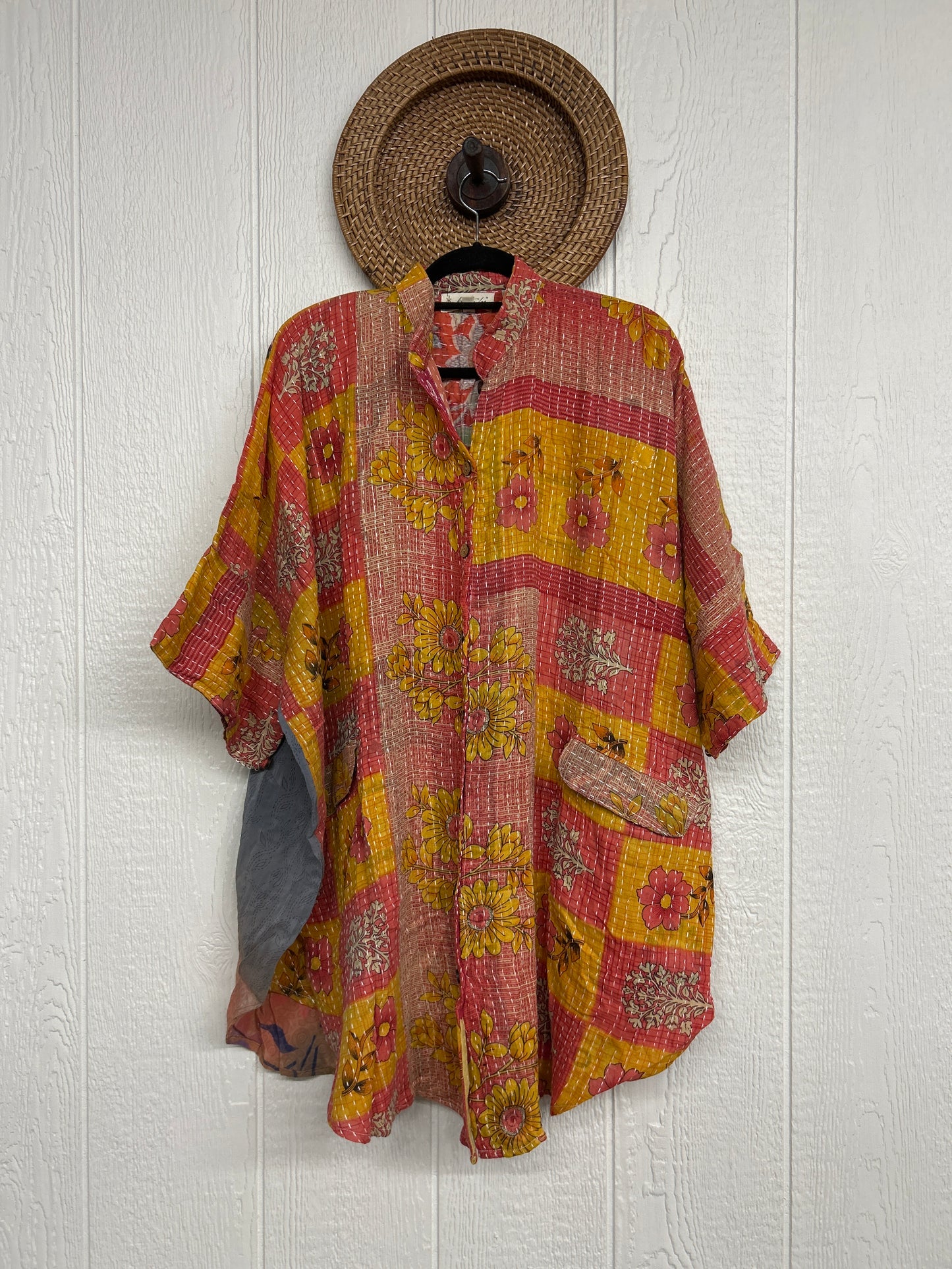 RETAIL Pareo Kantha Free To Be Button-Down 0426 184