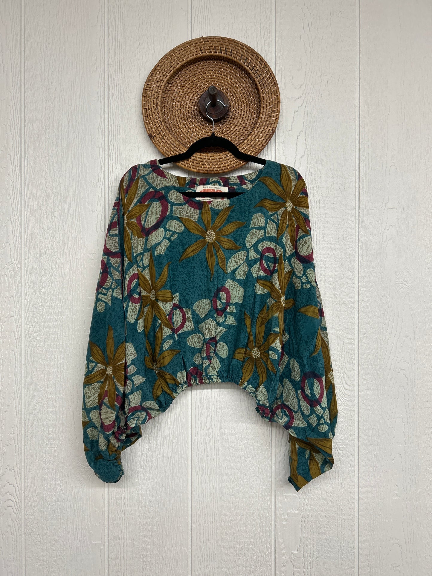 Crepe Sari Luna Crop Top 0126 097