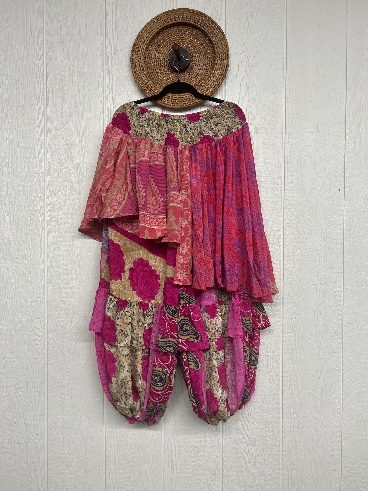 Rasgulla Sari Enchanted Jogger 0426 104