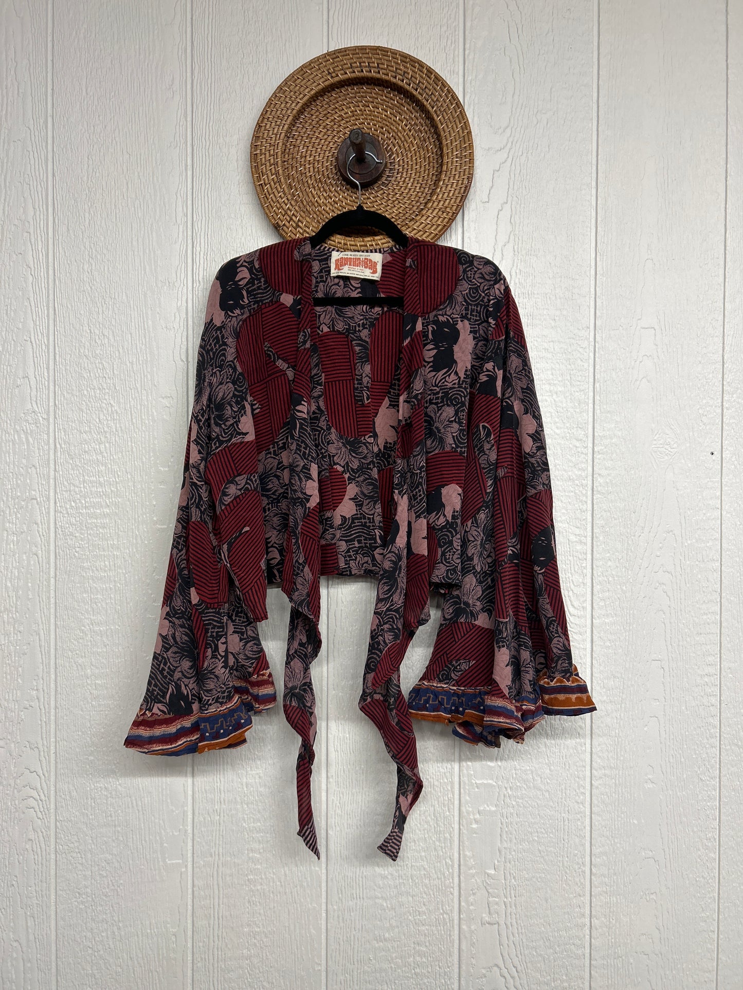 Crepe Sari Zeppelin Crop Shrug 0426 270