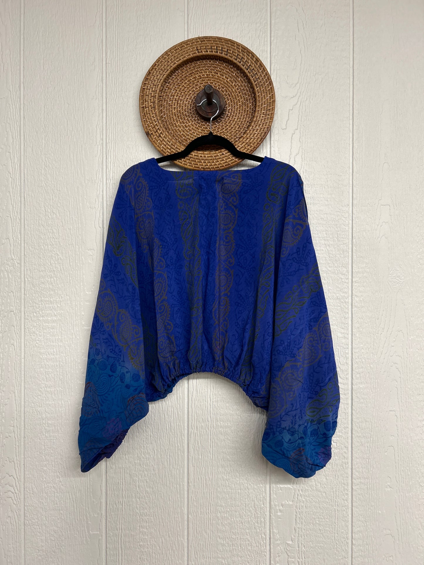 Crepe Sari Luna Crop Top 0126 075