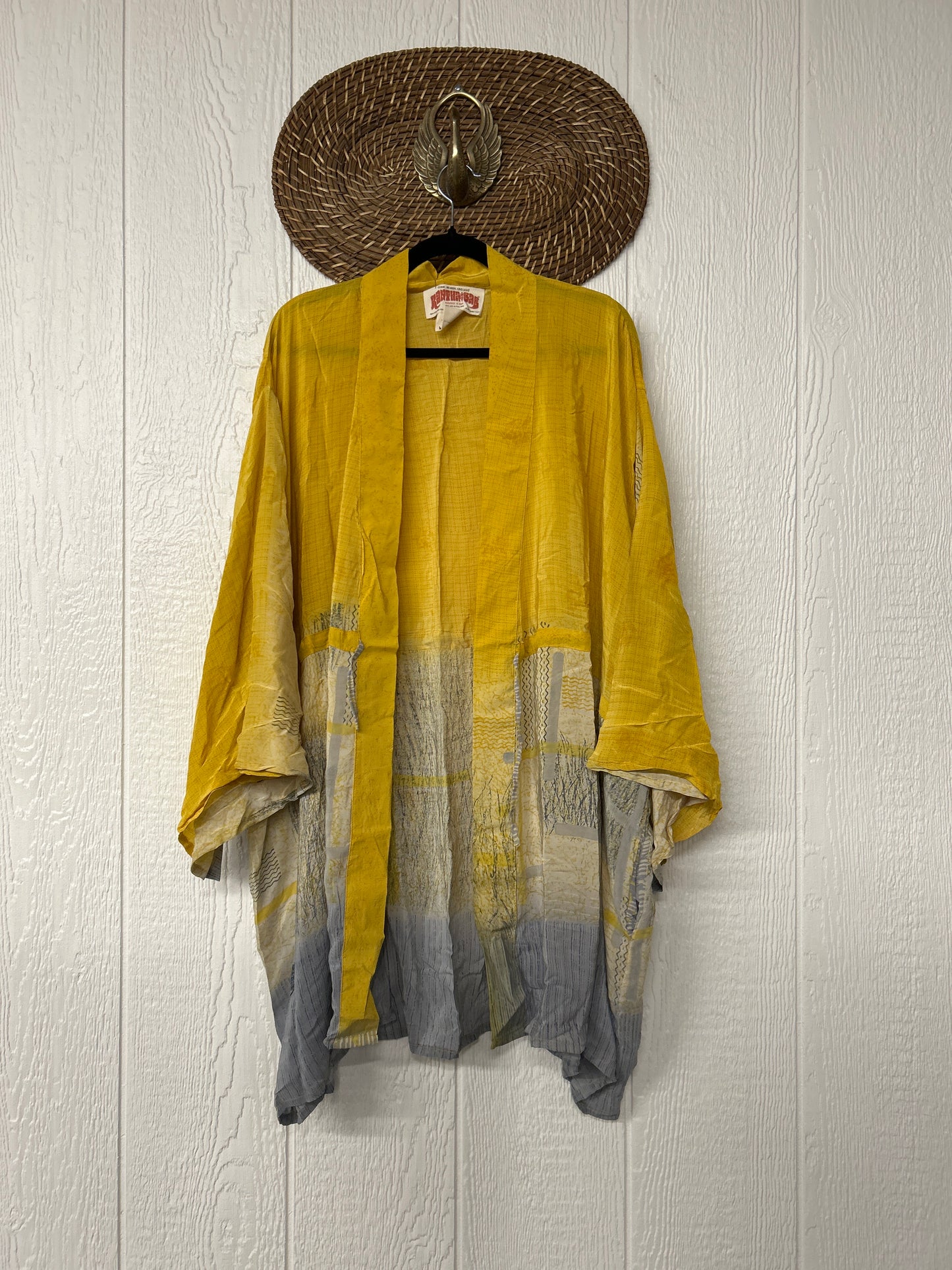 Dreamweaver Shortie Kimono 1025 047