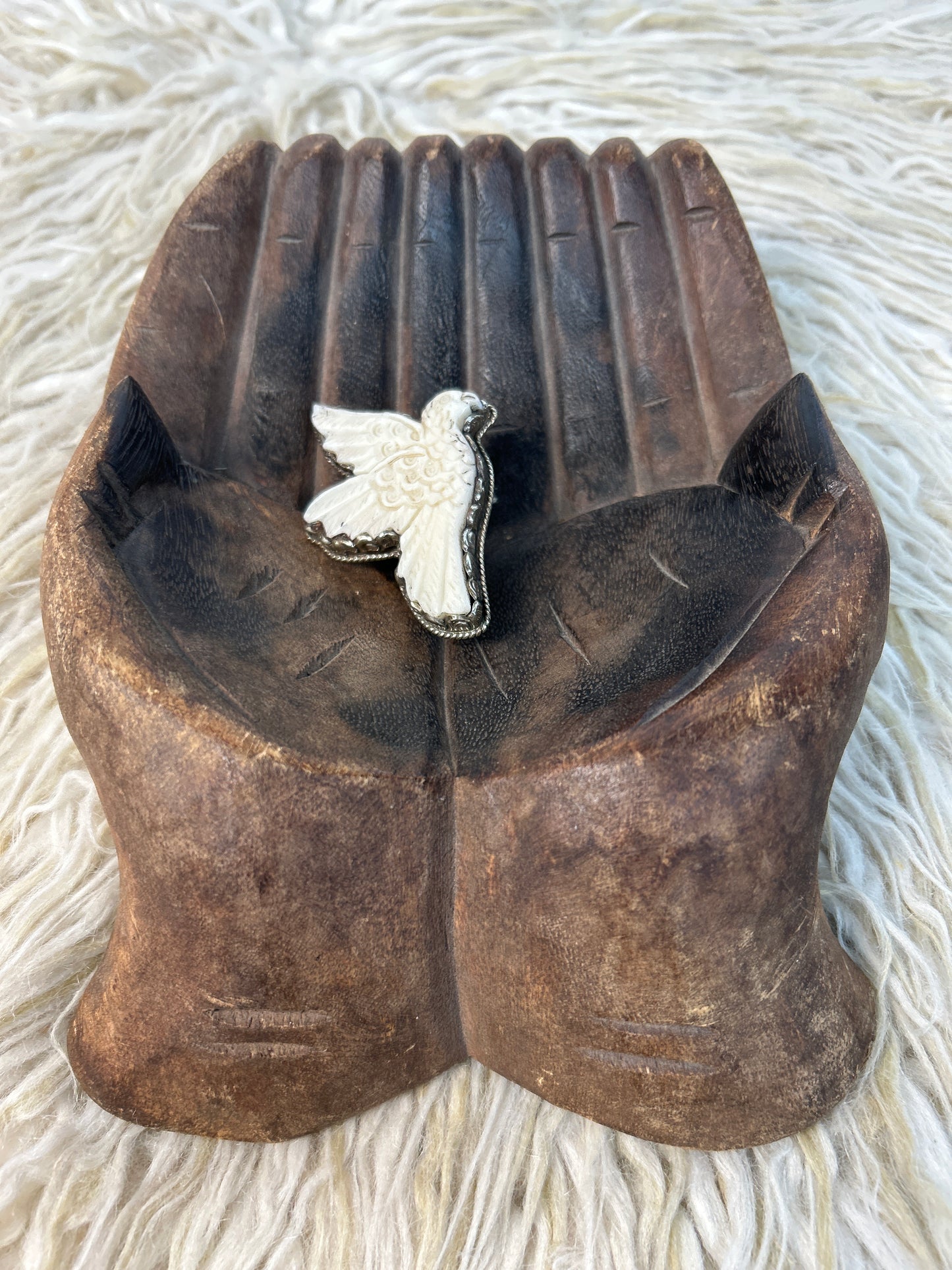 Bone Craved Bird Ring 0226 005