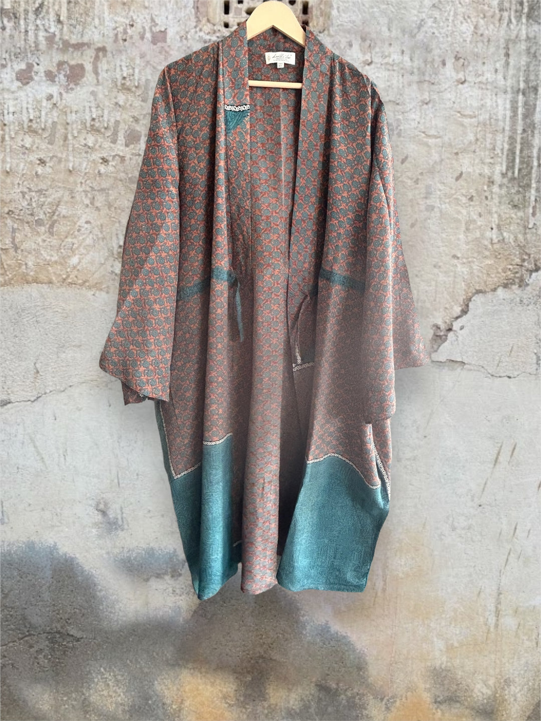 Silk Dreamweaver Kimono 0324 045 - Kantha Bae