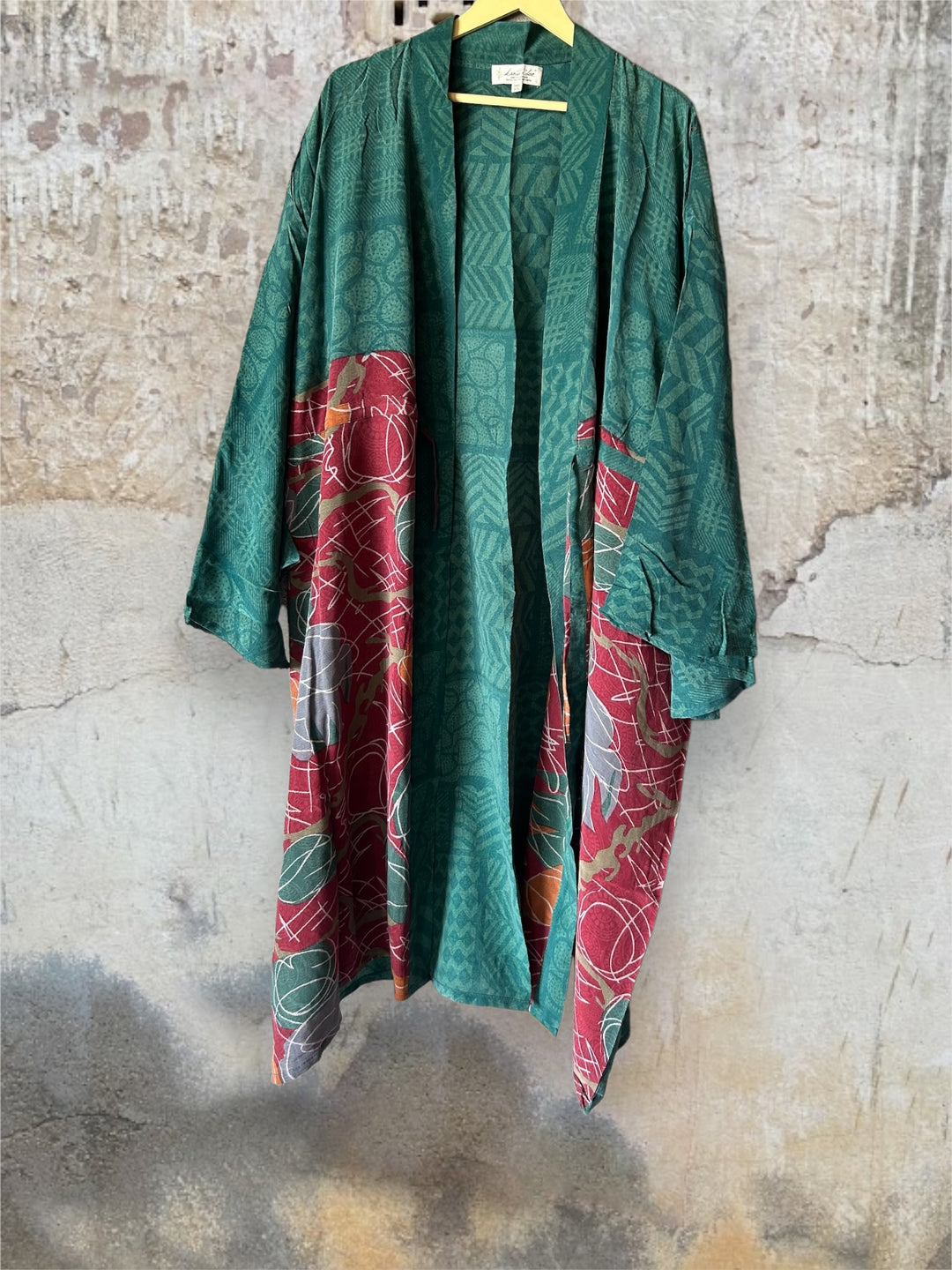 Silk Dreamweaver Kimono 0324 253 - Kantha Bae