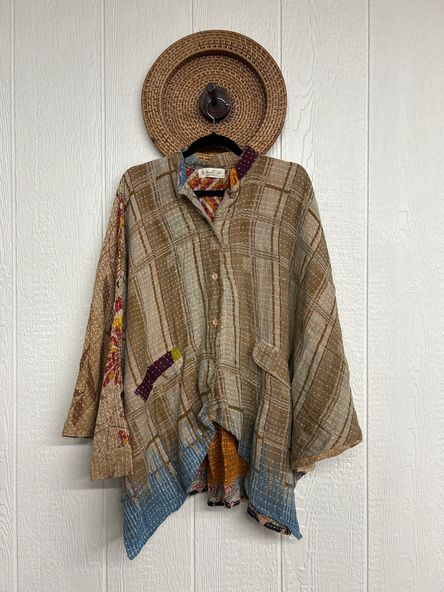 RETAIL Dylan Button-Down 1025 028