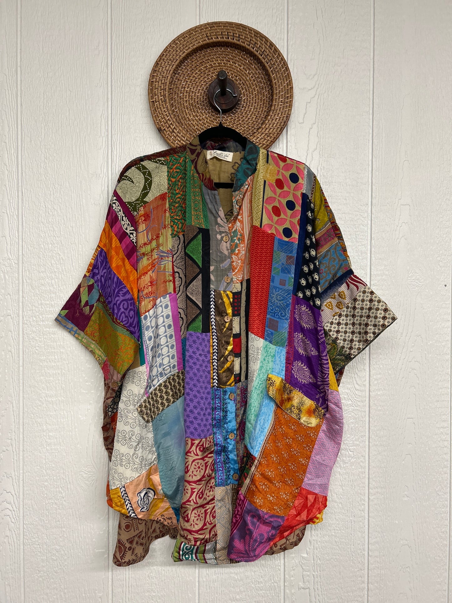 Goddess Free To Be Button-Down 0925 244