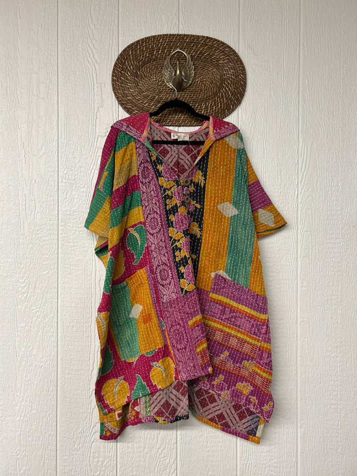 Peace and Love Poncho 0425 012