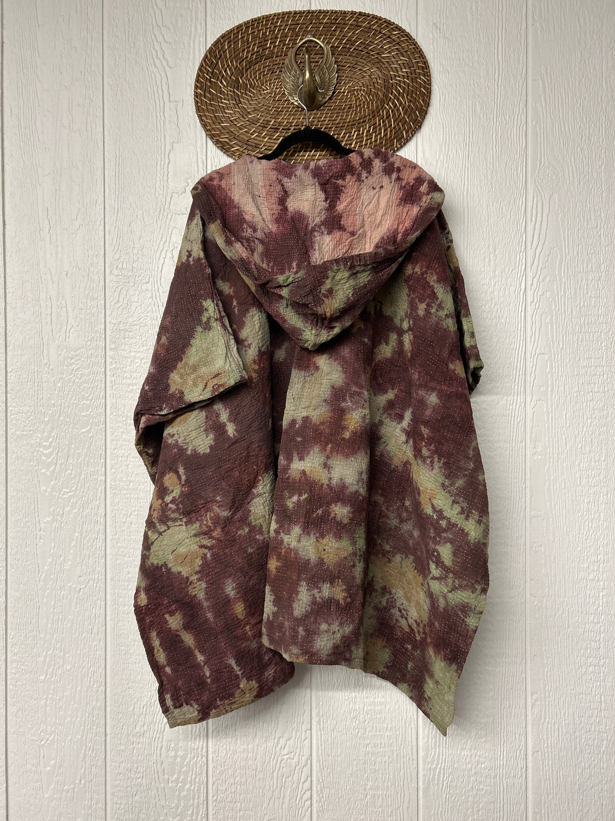 Aura Edit Fine Kantha Wanderlust Poncho 1026 009