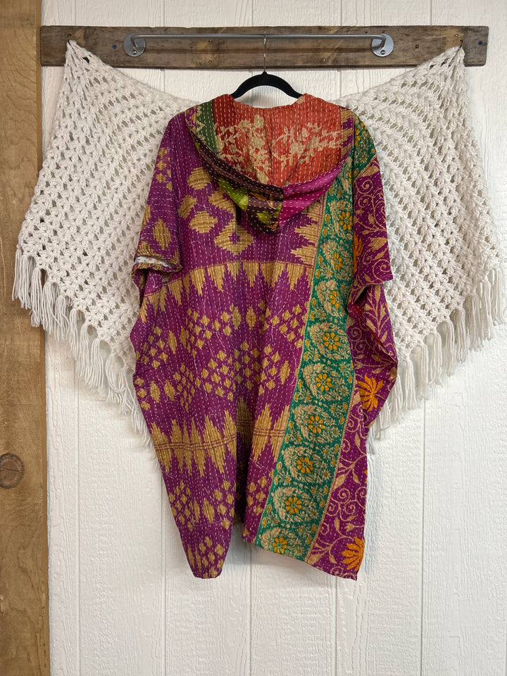 Peace and Love Poncho 0425 239
