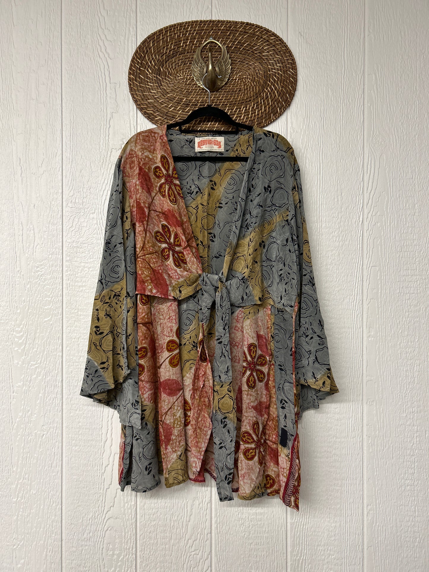 Crepe Sari Shortie Spellbound Kimono 0426 098